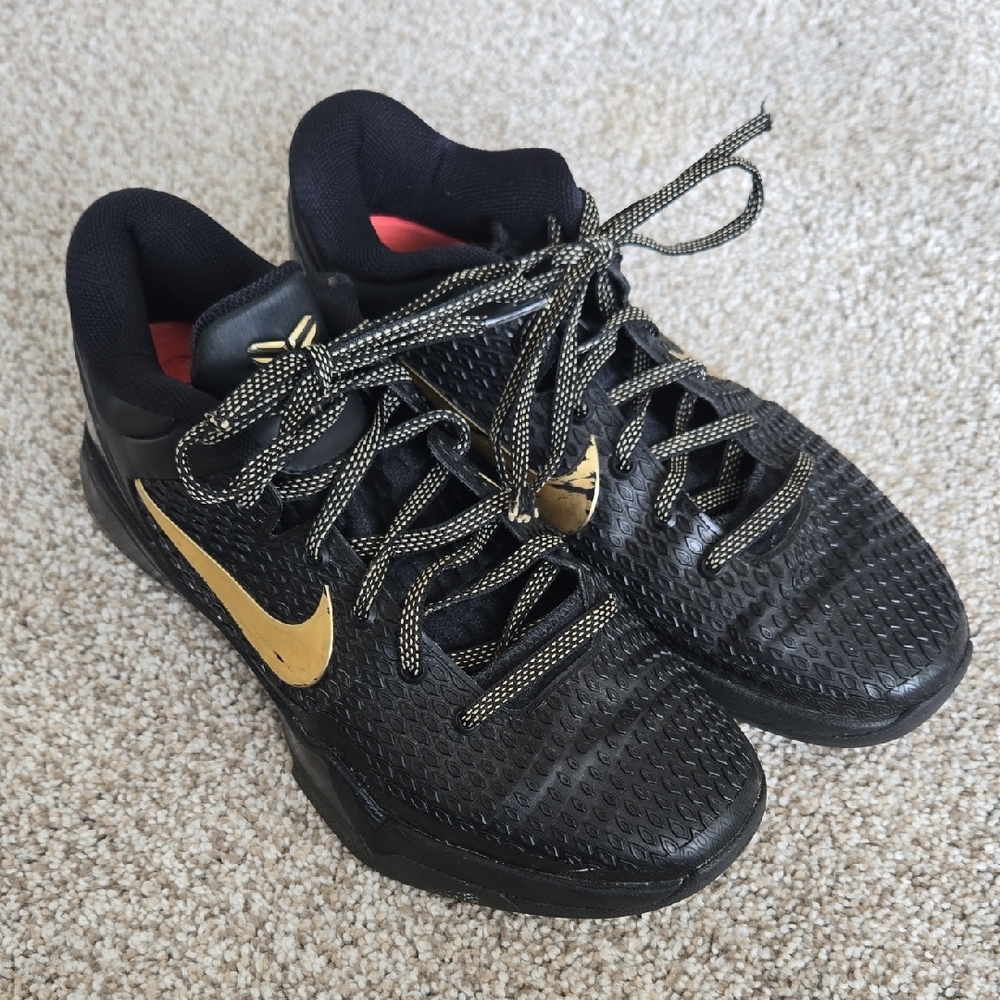 Nike Zoom Kobe 7 System Elite - Size 9, Black and Gold,